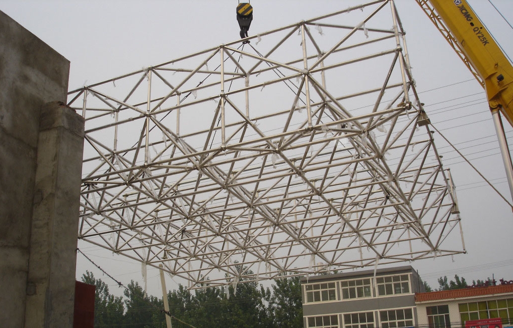 汉川不锈钢门头网架安装